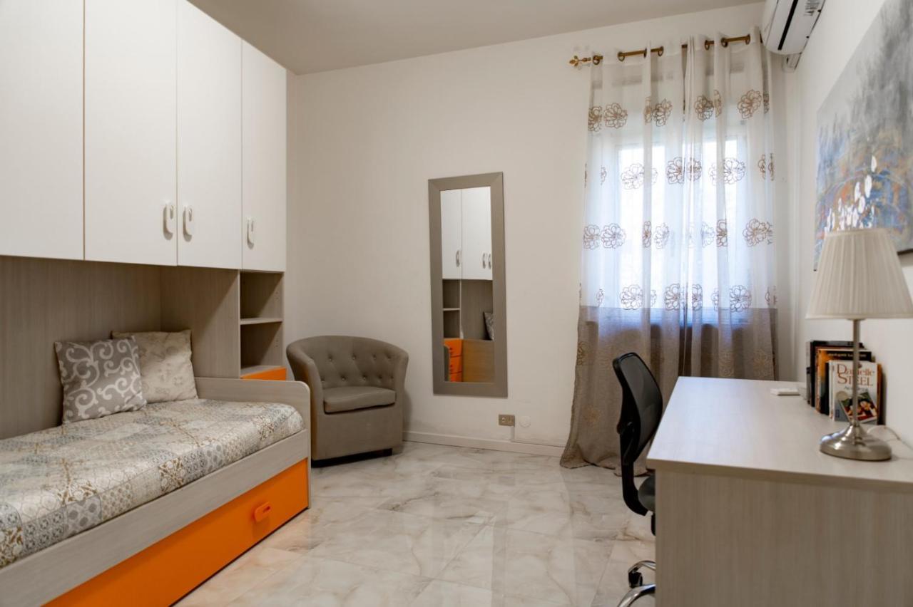 Madrigio... A Casa Propria Apartment Касамасима Екстериор снимка